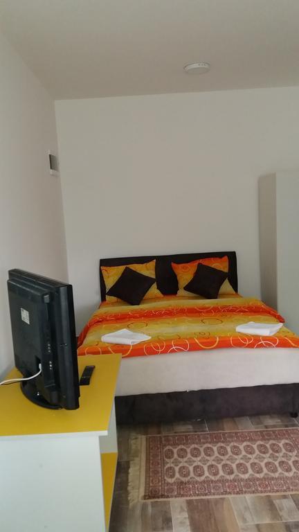 Apartmani Knezevic Ζλάτιμπορ Εξωτερικό φωτογραφία